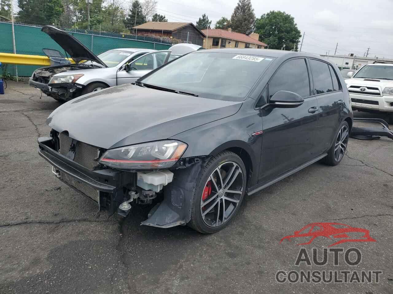 VOLKSWAGEN GTI 2017 - 3VW547AU6HM028900