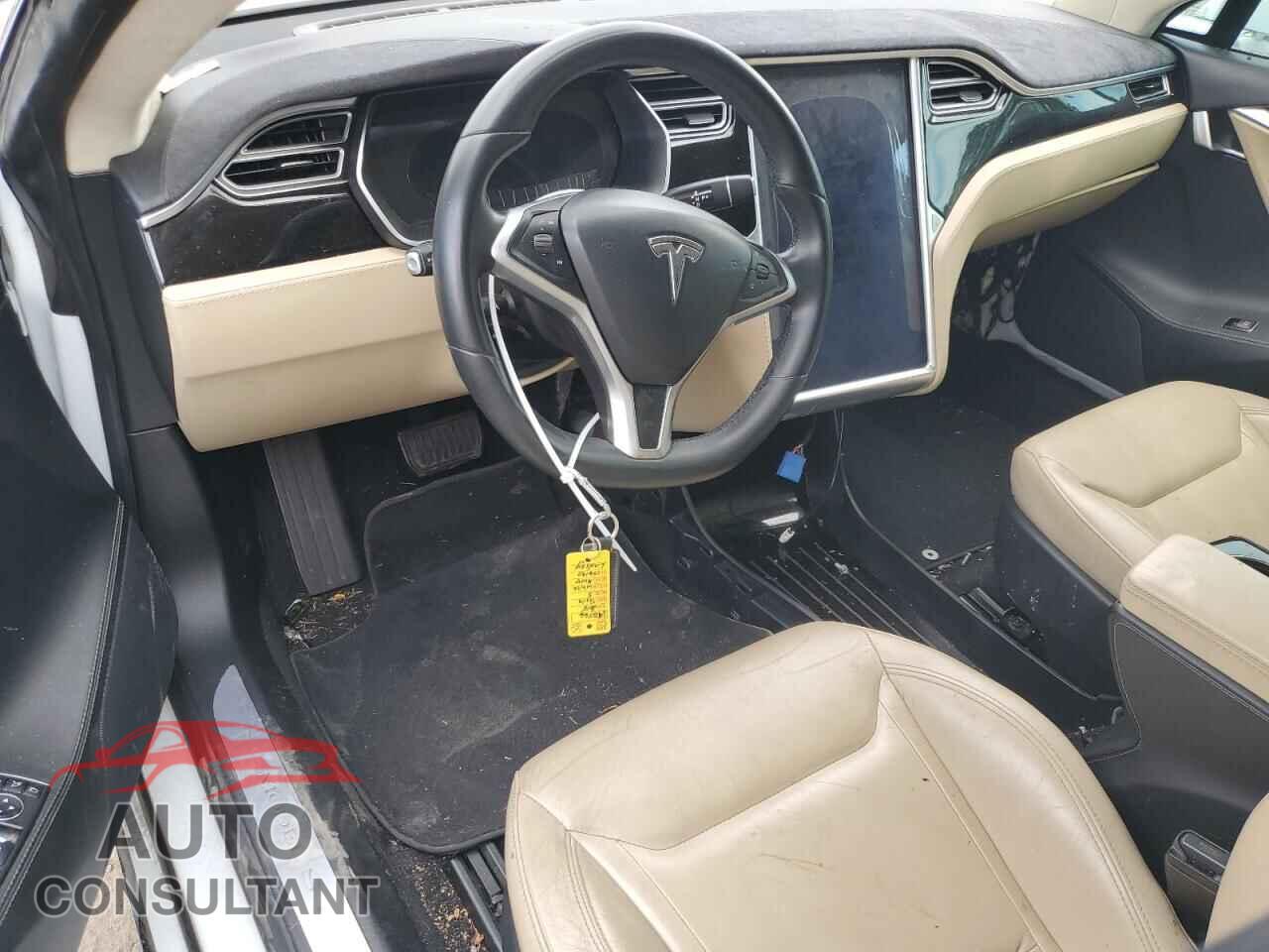 TESLA MODEL S 2015 - 5YJSA1E11FF106190