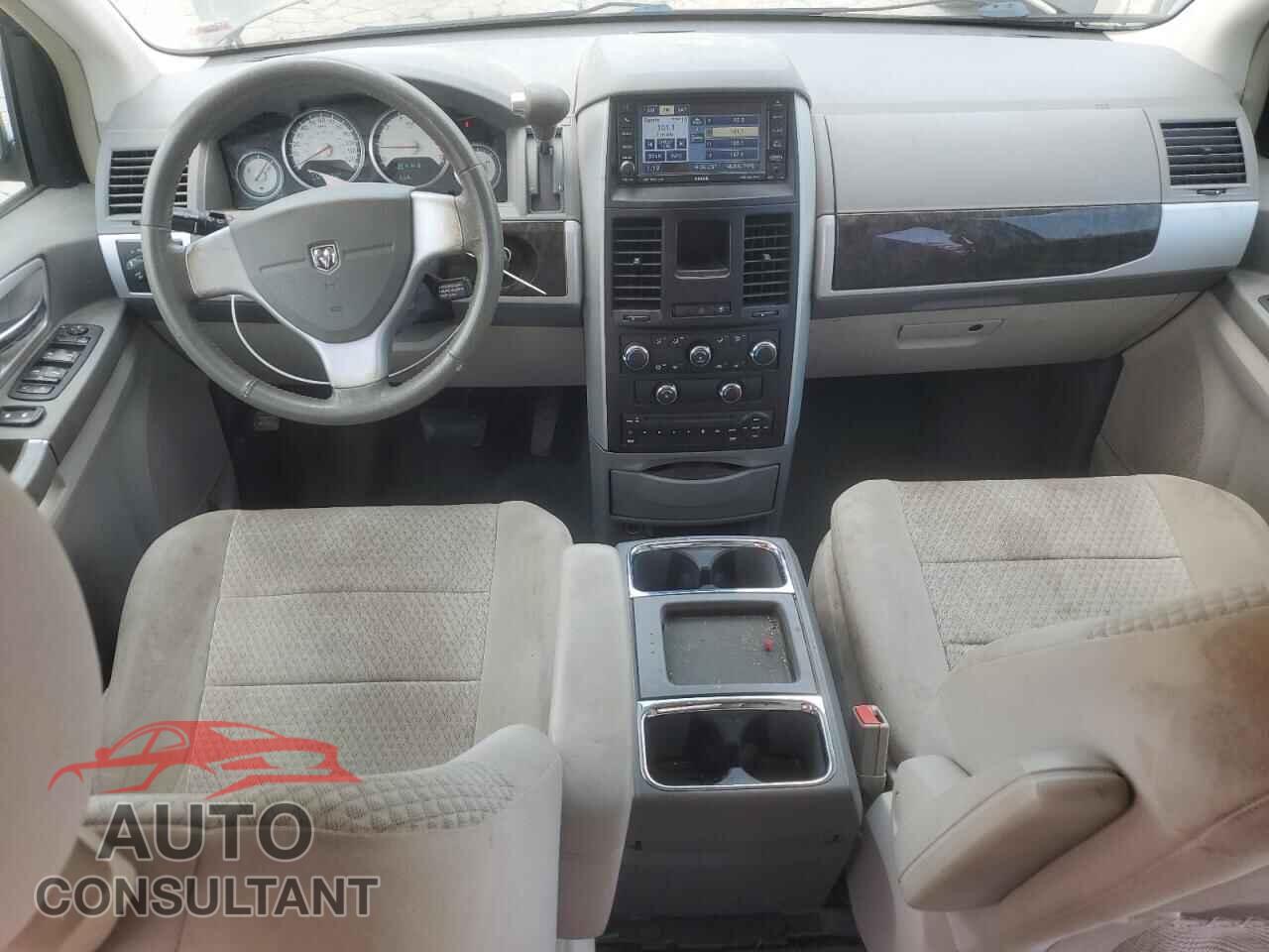 DODGE CARAVAN 2010 - 2D4RN5DX5AR239146