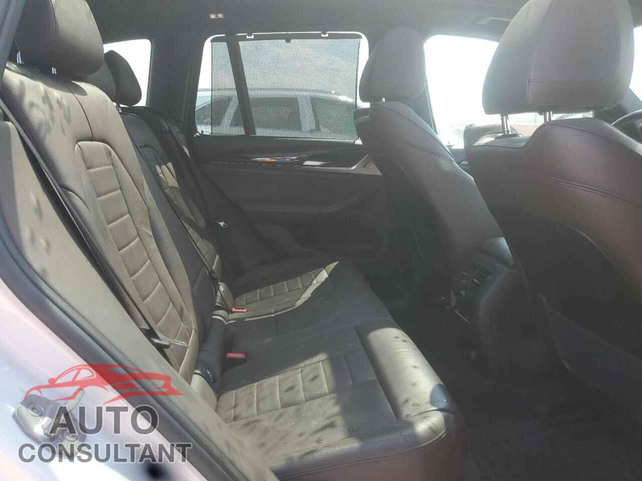 BMW X3 2018 - 5UXTR9C57JLD66358