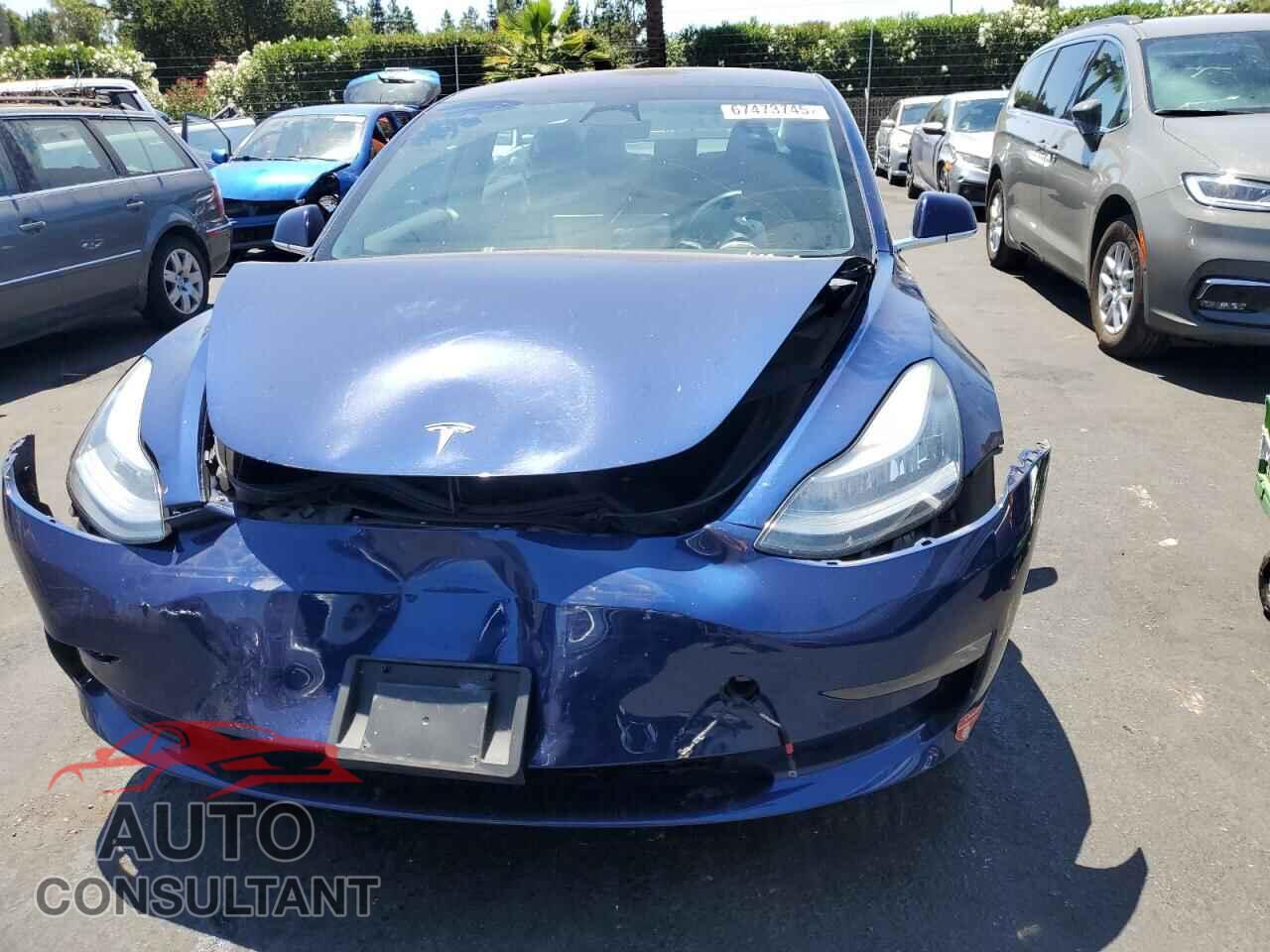 TESLA MODEL 3 2018 - 5YJ3E1EA9JF076499