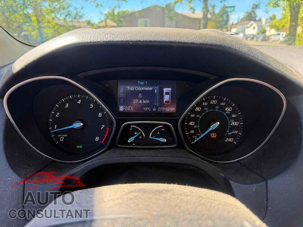 FORD FOCUS 2012 - 1FAHP3F27CL202271