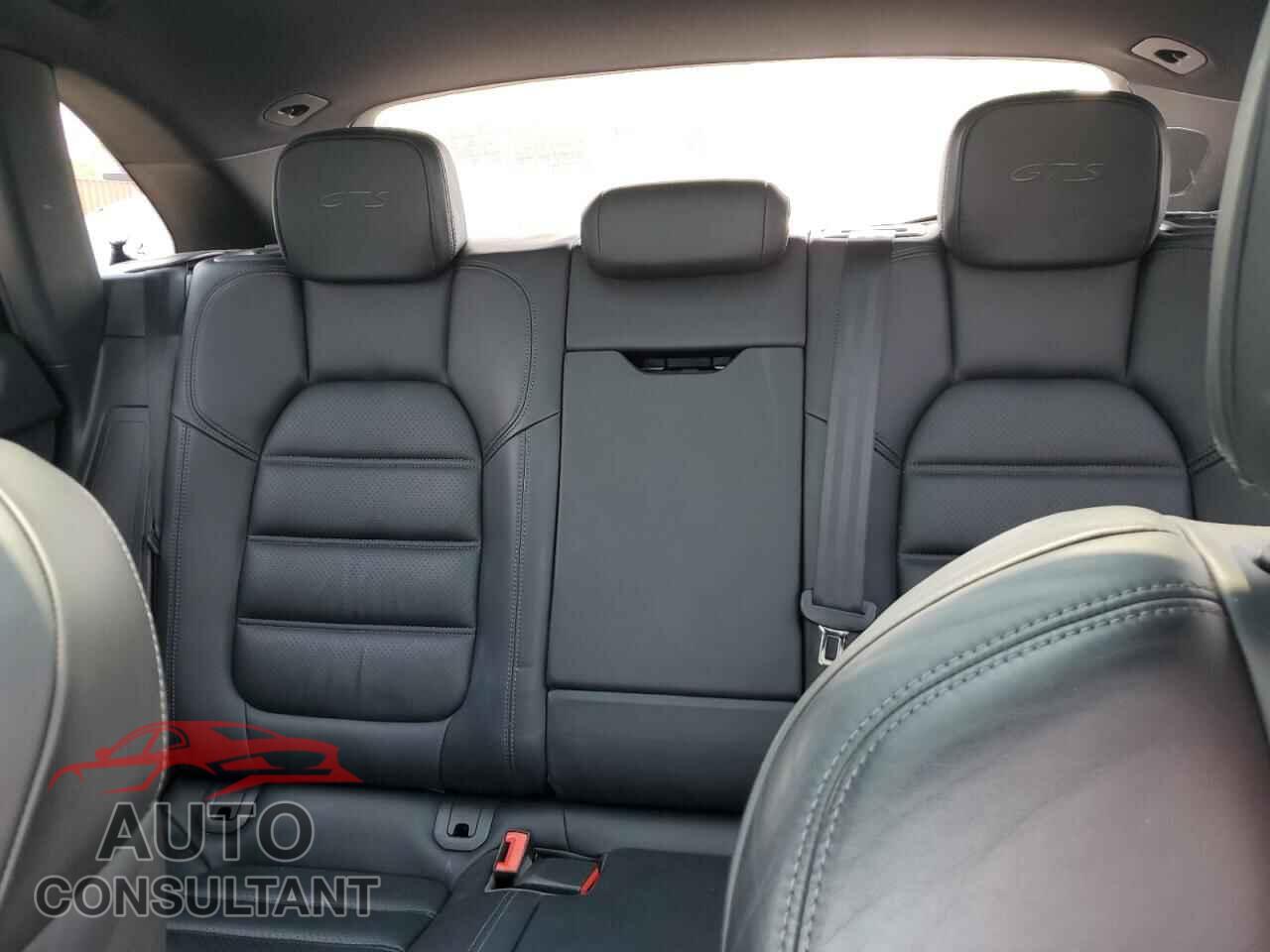 PORSCHE MACAN 2017 - WP1AG2A54HLB54953