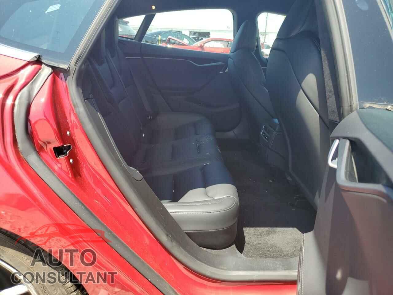 TESLA MODEL S 2021 - 5YJSA1E25MF426991