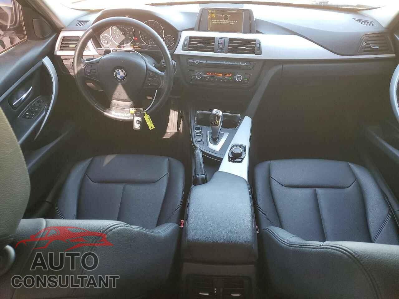 BMW 3 SERIES 2013 - WBA3C1C57DF437673