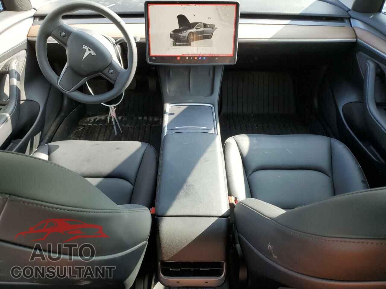 TESLA MODEL 3 2023 - 5YJ3E1EB6PF630082