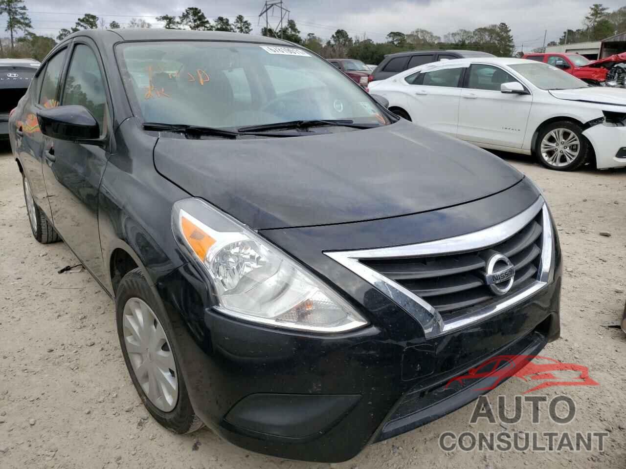 NISSAN VERSA 2019 - 3N1CN7AP4KL835983