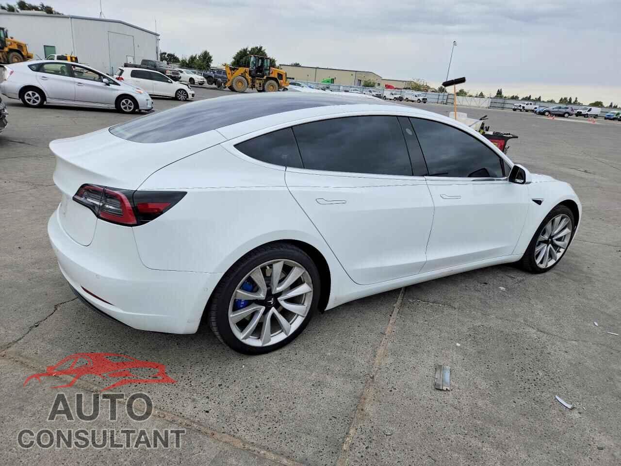 TESLA MODEL 3 2018 - 5YJ3E1EB6JF117678