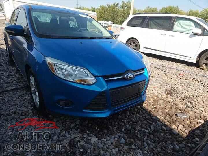FORD FOCUS 2014 - 1FADP3F25EL105247
