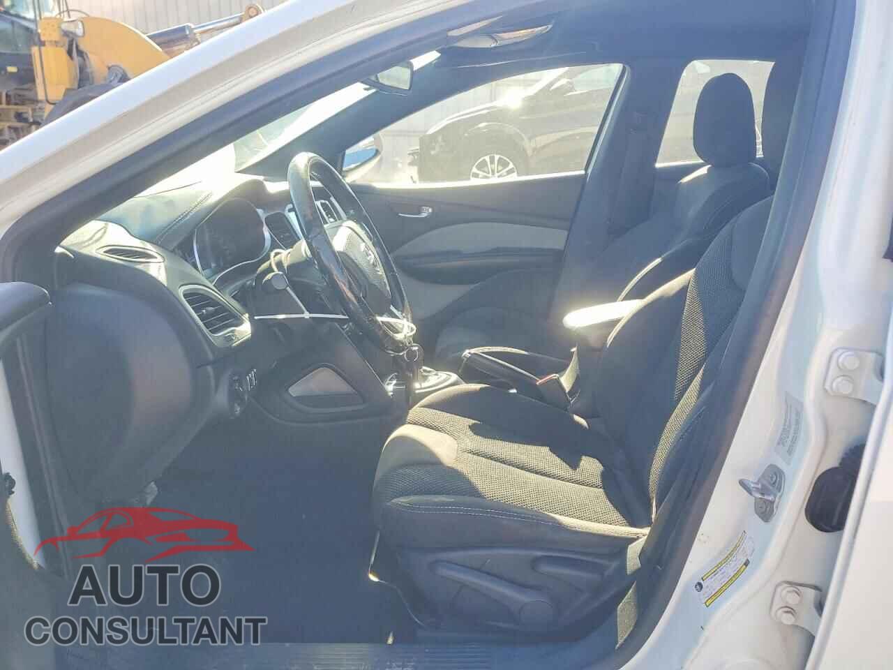 DODGE DART 2015 - 1C3CDFBB3FD213534