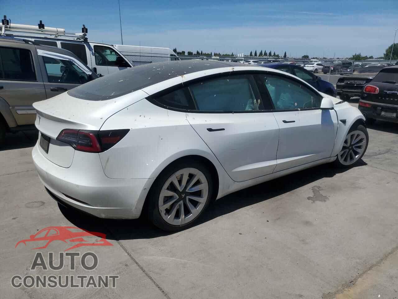 TESLA MODEL 3 2022 - 5YJ3E1EAXNF144394