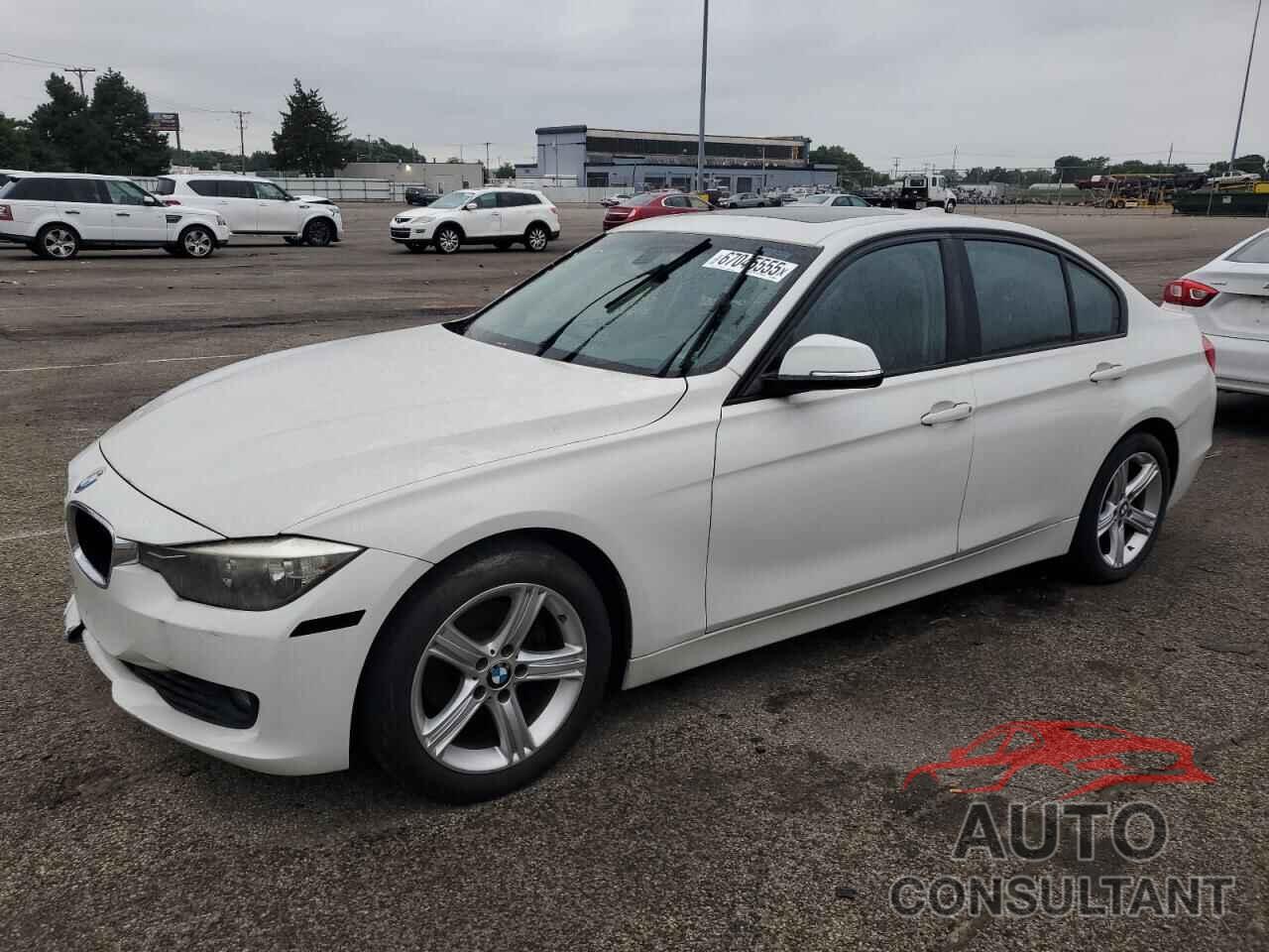 BMW 3 SERIES 2013 - WBA3A5C53DF359681