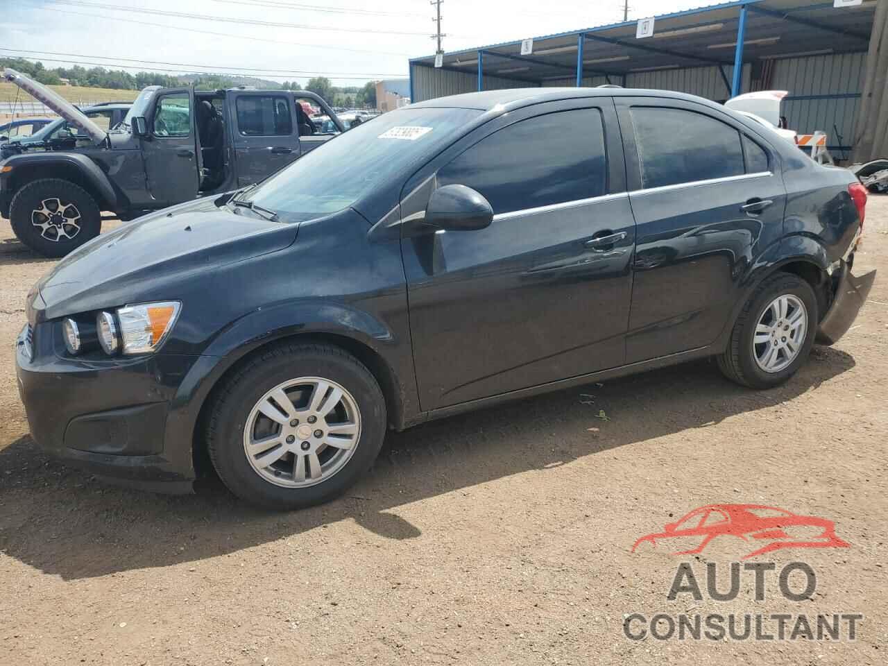 CHEVROLET SONIC 2015 - 1G1JD5SB7F4179426