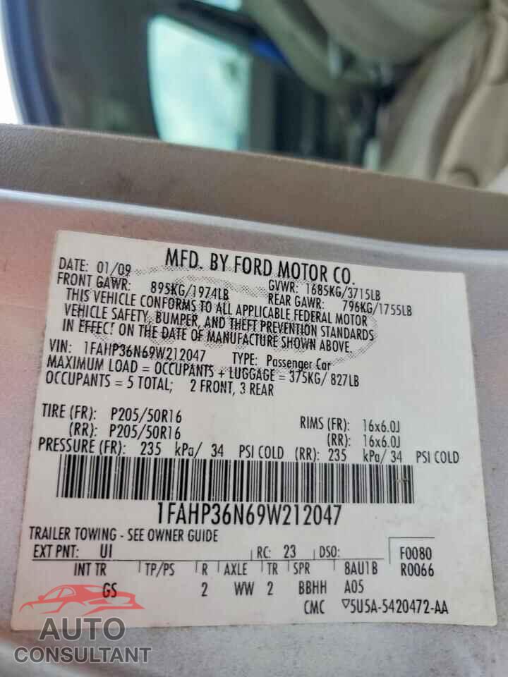 FORD FOCUS 2009 - 1FAHP36N69W212047