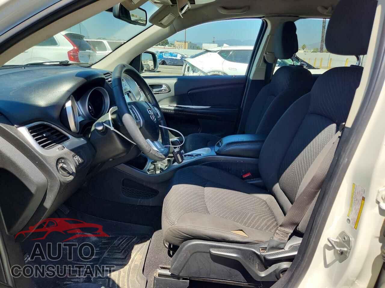 DODGE JOURNEY 2018 - 3C4PDCAB3JT383814