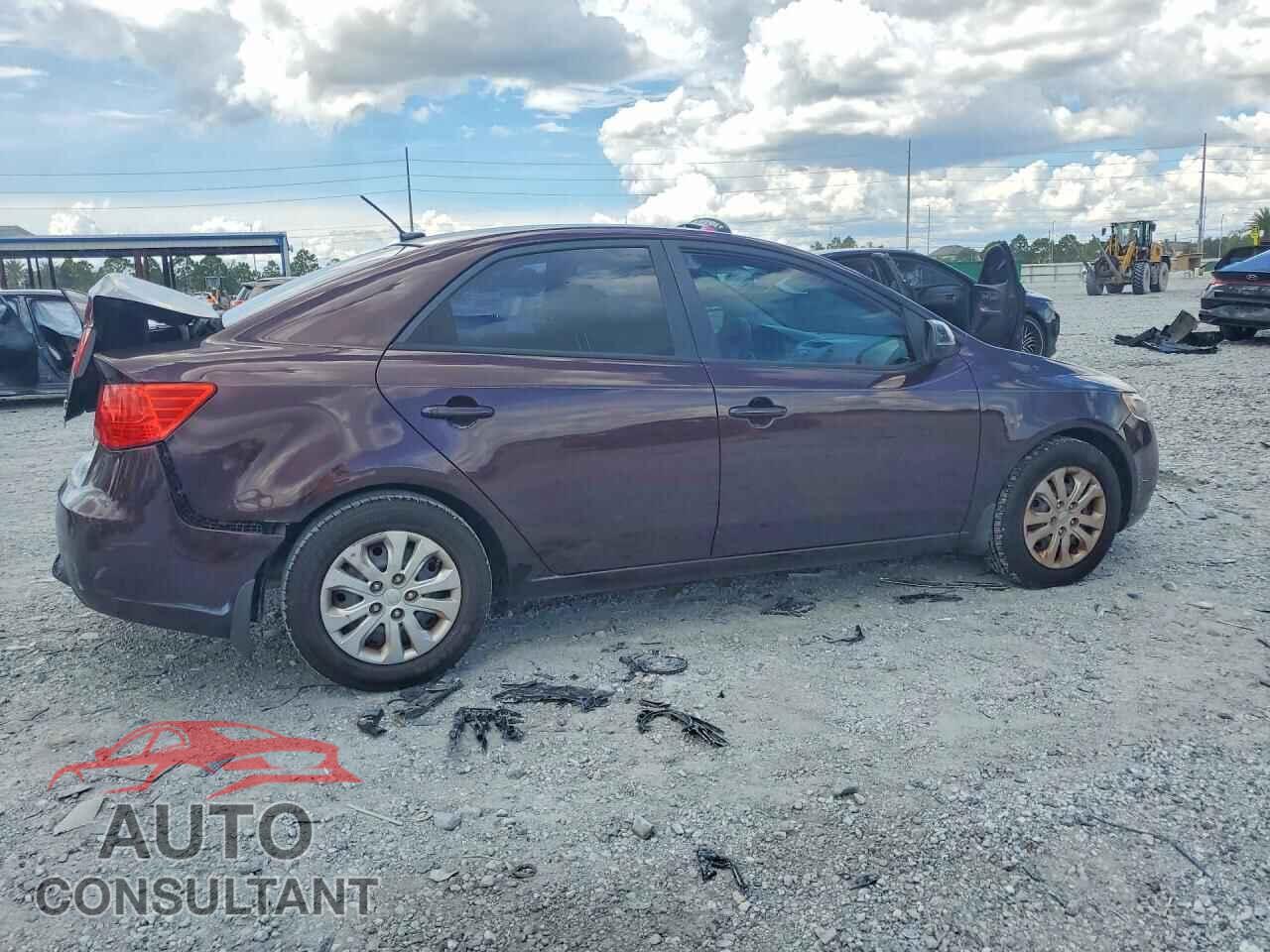 KIA FORTE 2011 - KNAFU4A21B5459529