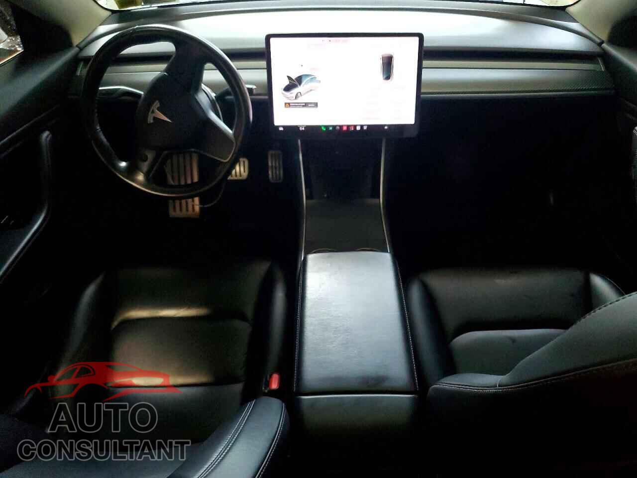 TESLA MODEL 3 2018 - 5YJ3E1EB8JF106570