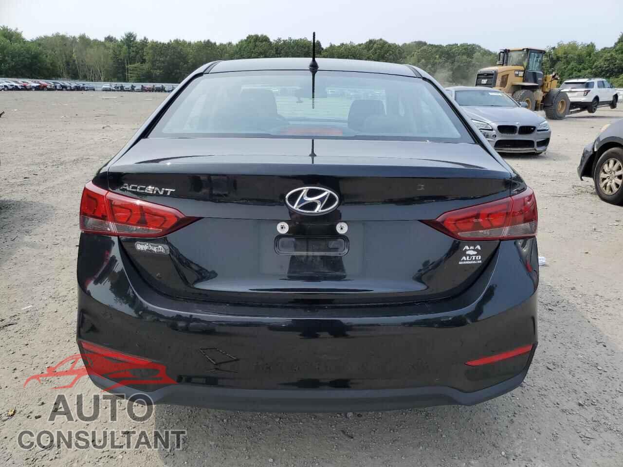 HYUNDAI ACCENT 2018 - 3KPC24A31JE020080