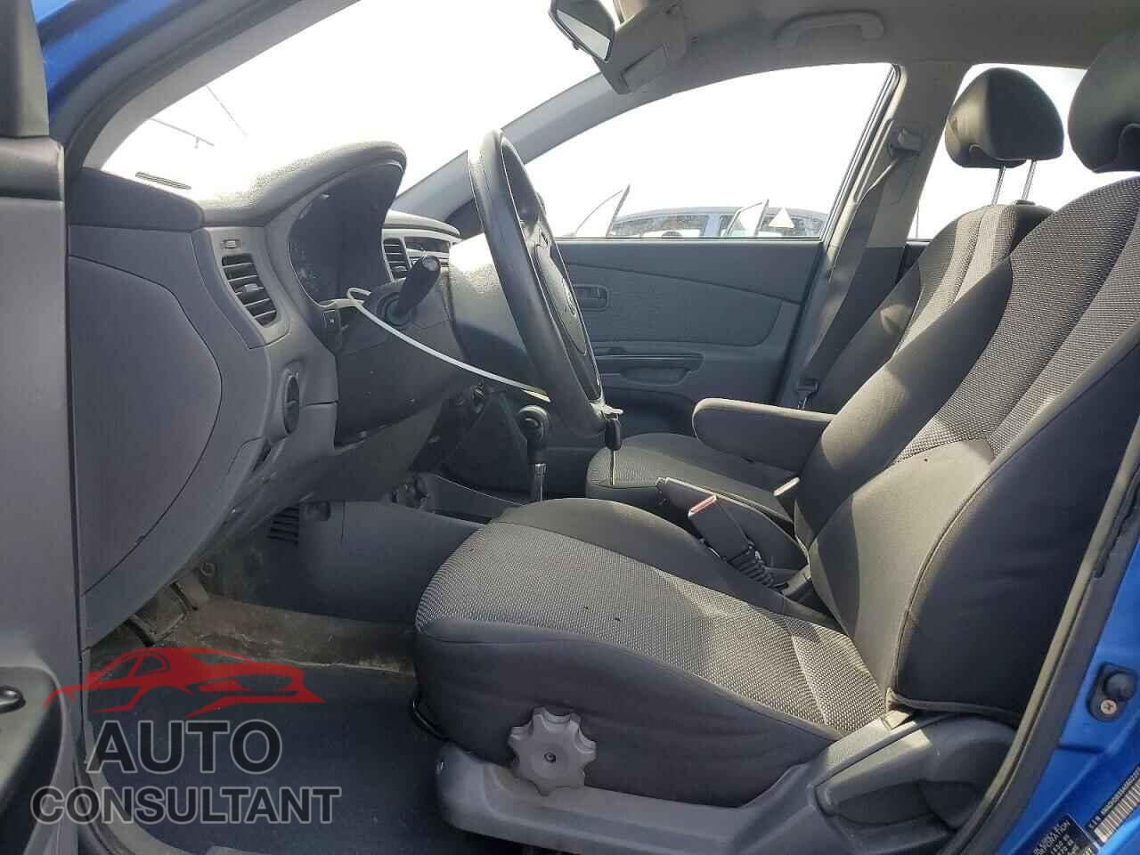 KIA RIO 2010 - KNADH5B33A6602207