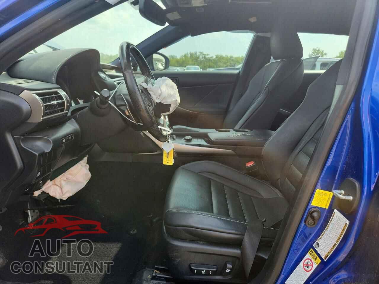 LEXUS IS 2016 - JTHCM1D27G5012435