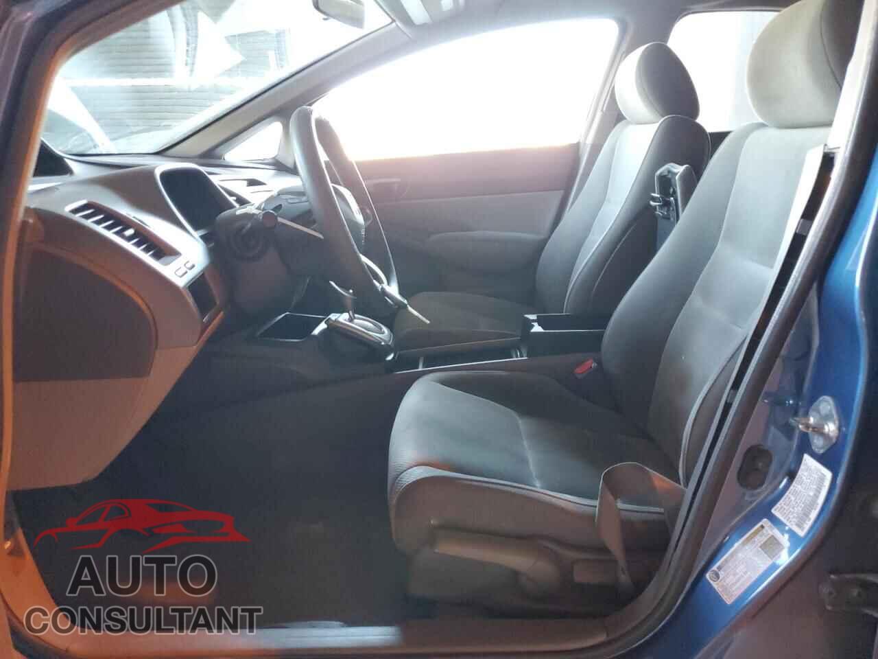 HONDA CIVIC 2009 - 19XFA16559E015176
