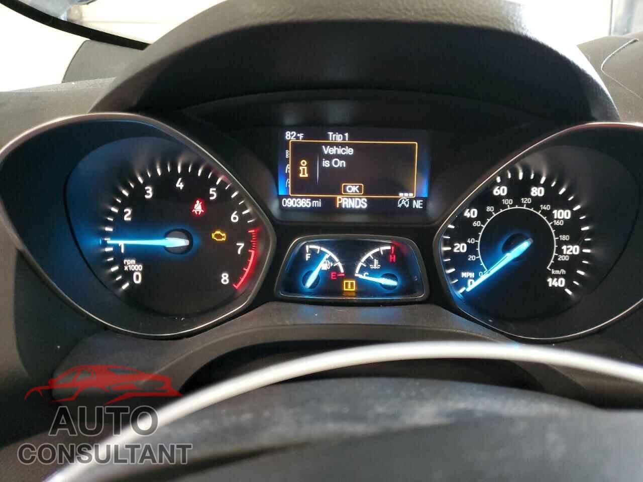 FORD ESCAPE 2018 - 1FMCU9HD2JUC08397