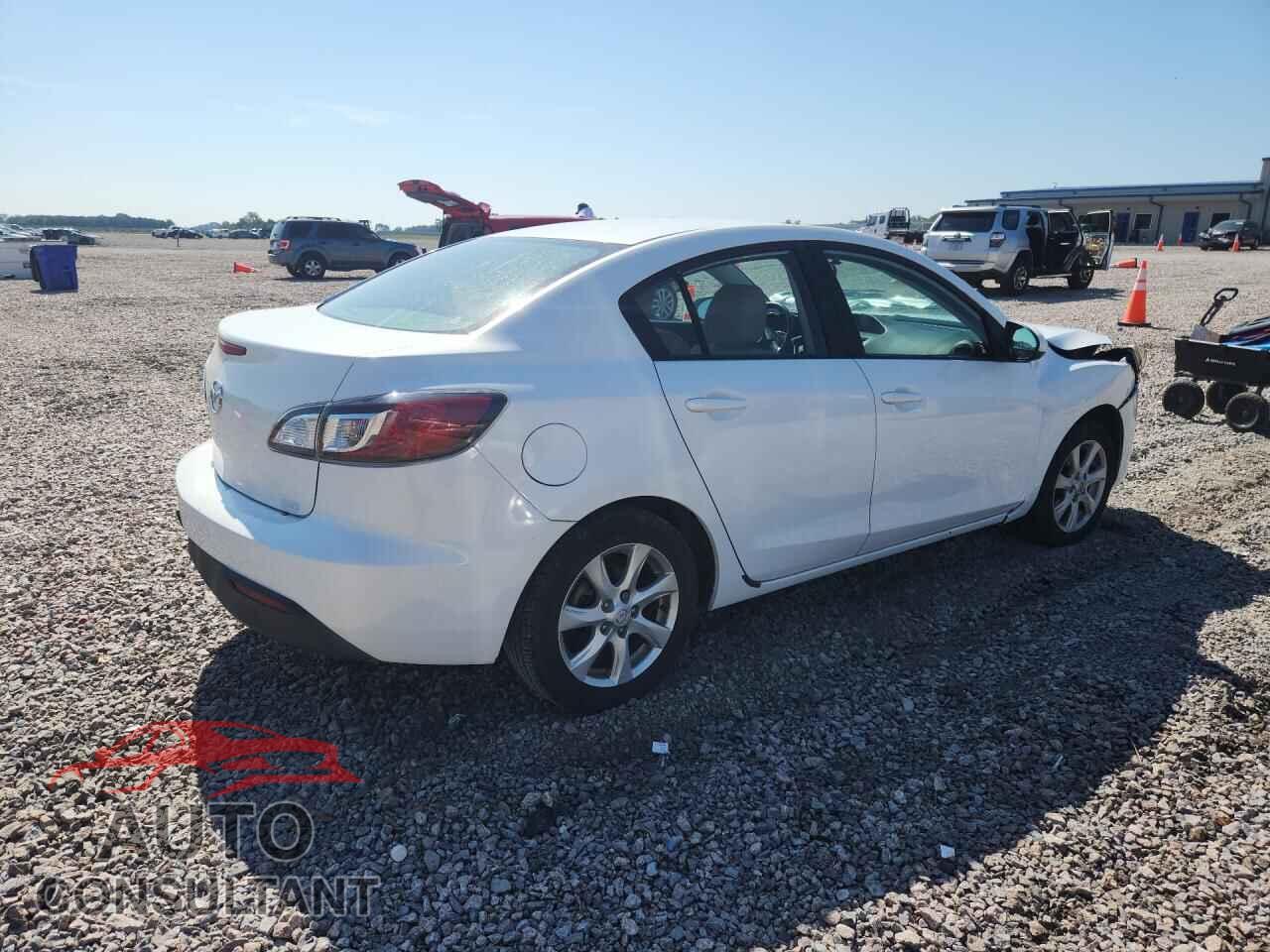 MAZDA 3 2011 - JM1BL1VF1B1411357