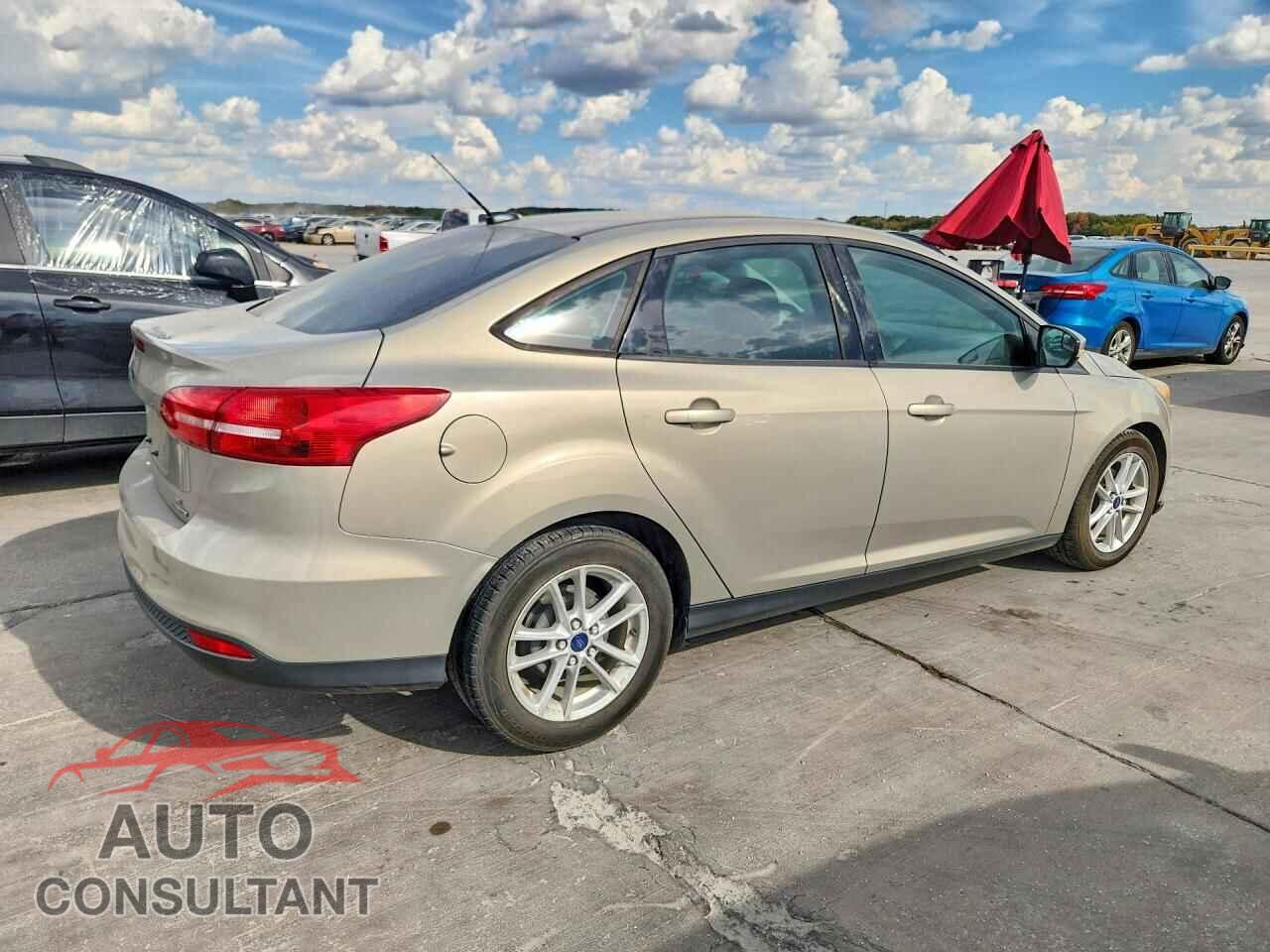 FORD FOCUS 2016 - 1FADP3F22GL252998