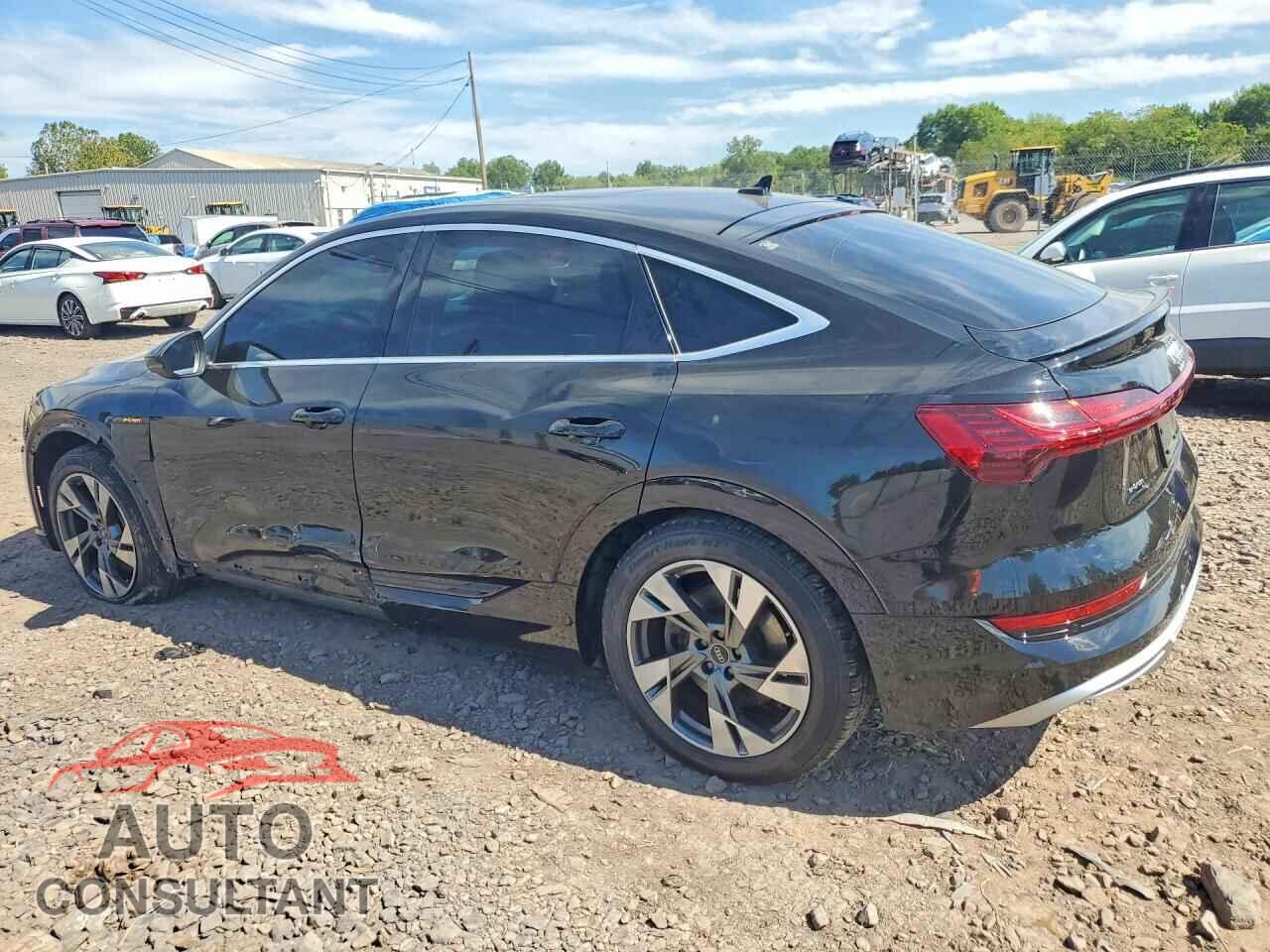 AUDI E-TRON 2021 - WA11AAGE4MB010723