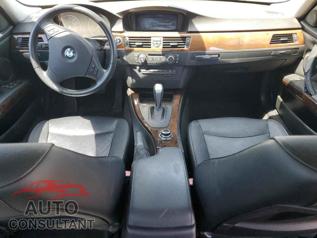 BMW 3 SERIES 2011 - WBAPH5C5XBF093523