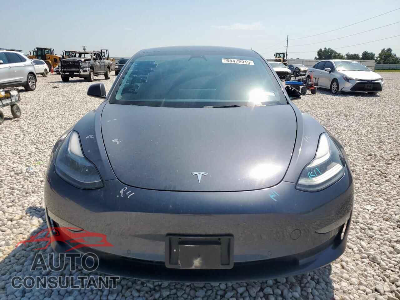 TESLA MODEL 3 2022 - 5YJ3E1EB2NF199415