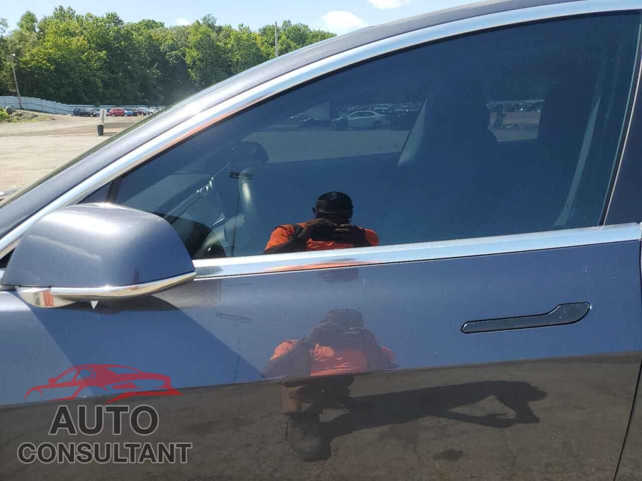 TESLA MODEL 3 2018 - 5YJ3E1EB9JF105962