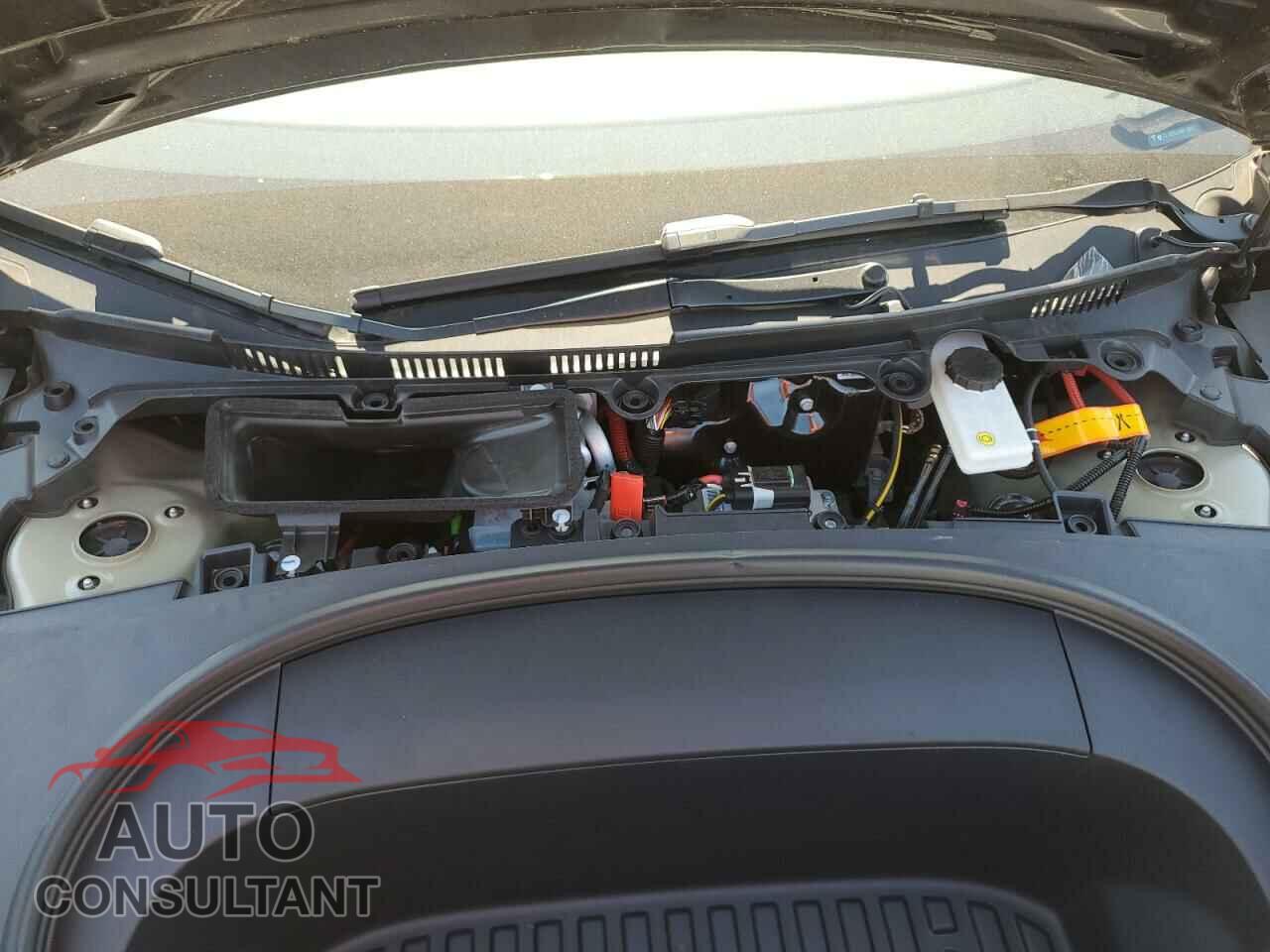 TESLA MODEL 3 2024 - 5YJ3E1EA9RF738190