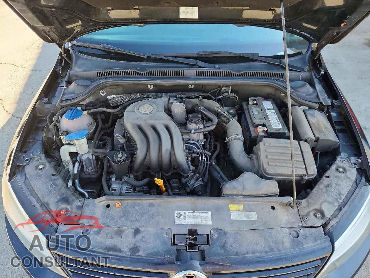 VOLKSWAGEN JETTA 2012 - 3VW2K7AJ4CM365413