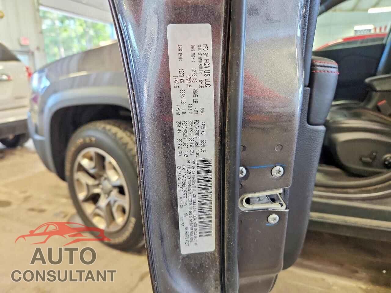 JEEP CHEROKEE 2019 - 1C4PJMBN2KD207657