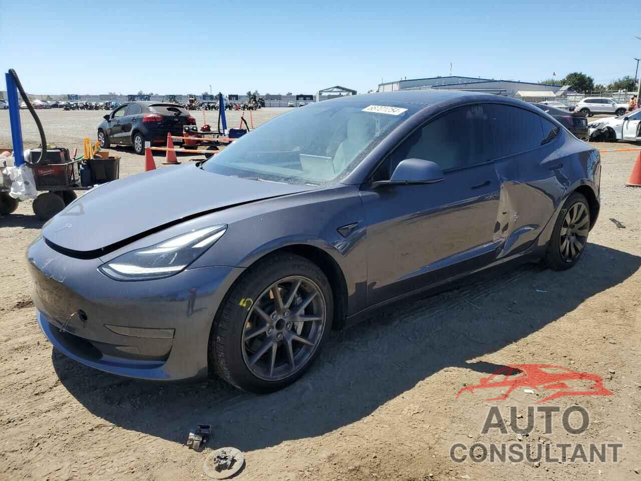 TESLA MODEL 3 2022 - 5YJ3E1EA3NF132698