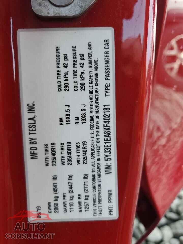 TESLA MODEL 3 2019 - 5YJ3E1EA8KF402181