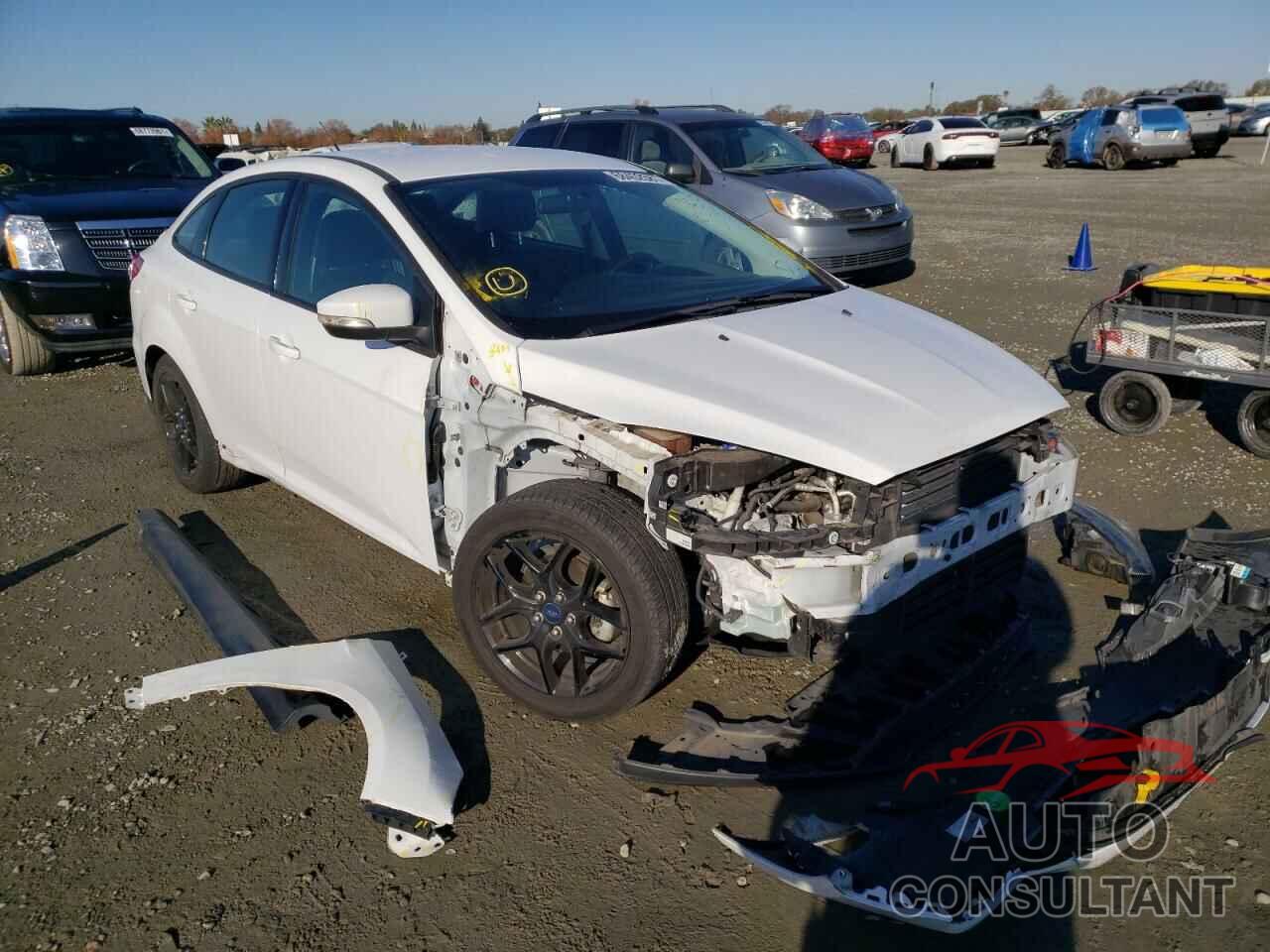 FORD FOCUS 2016 - 1FADP3F27GL276181