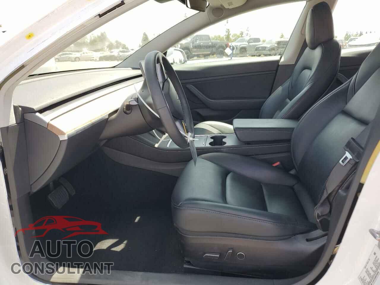 TESLA MODEL 3 2021 - 5YJ3E1EB9MF938990