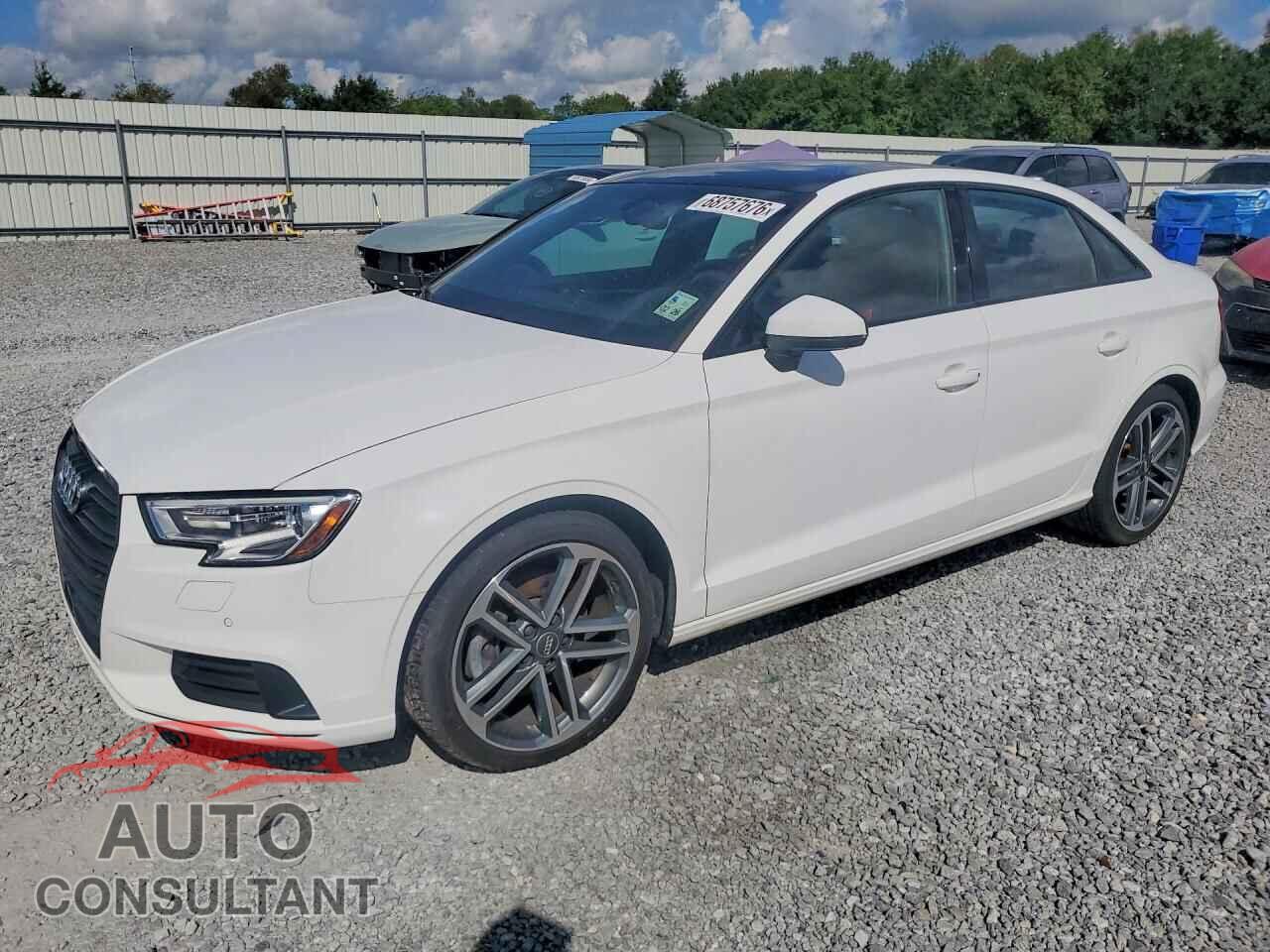 AUDI A3 2020 - WAUAUGFF9LA095375