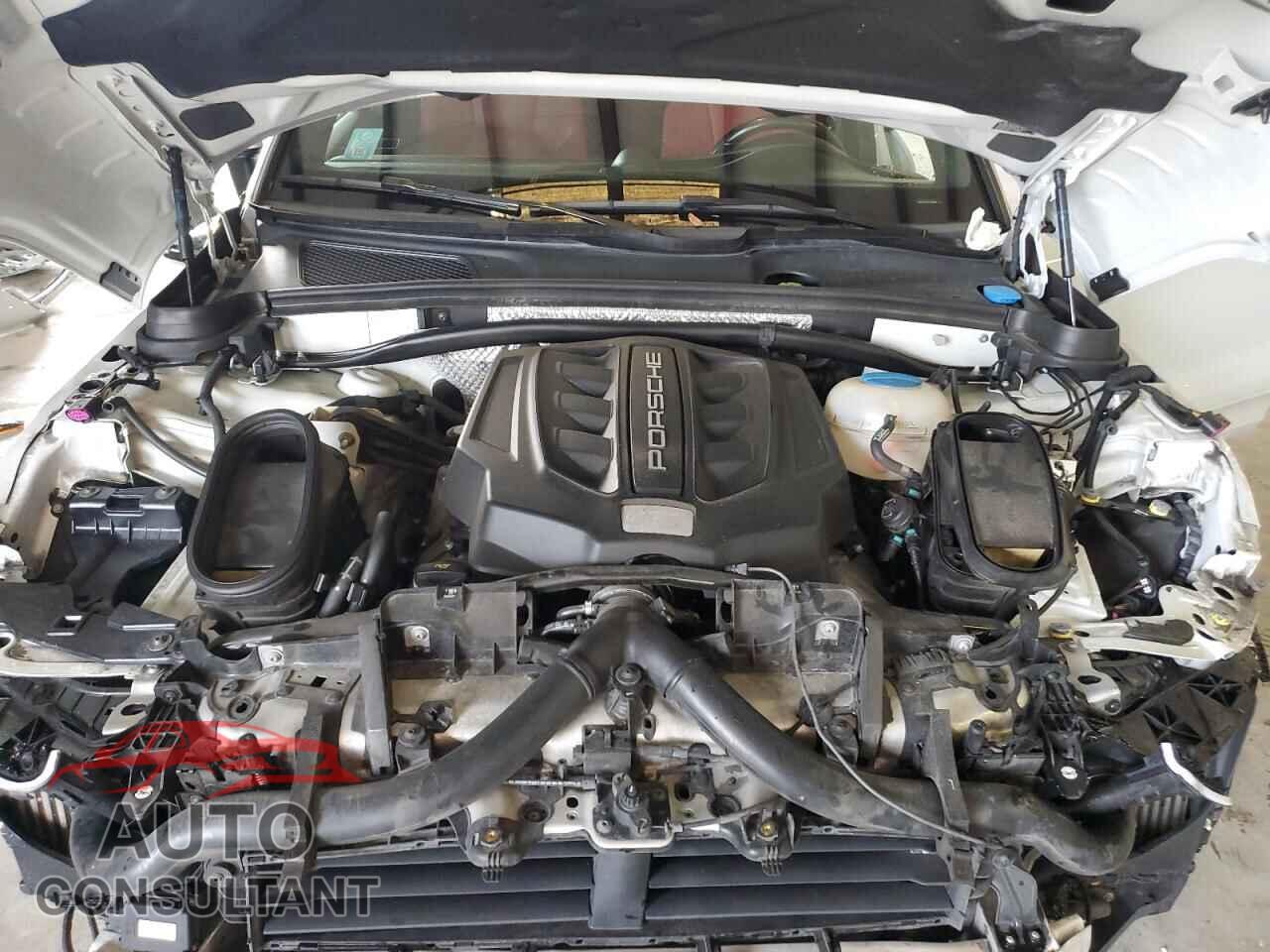 PORSCHE MACAN 2018 - WP1AG2A51JLB65415