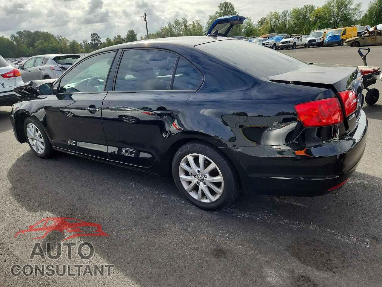 VOLKSWAGEN JETTA 2012 - 3VWDX7AJ1CM459467