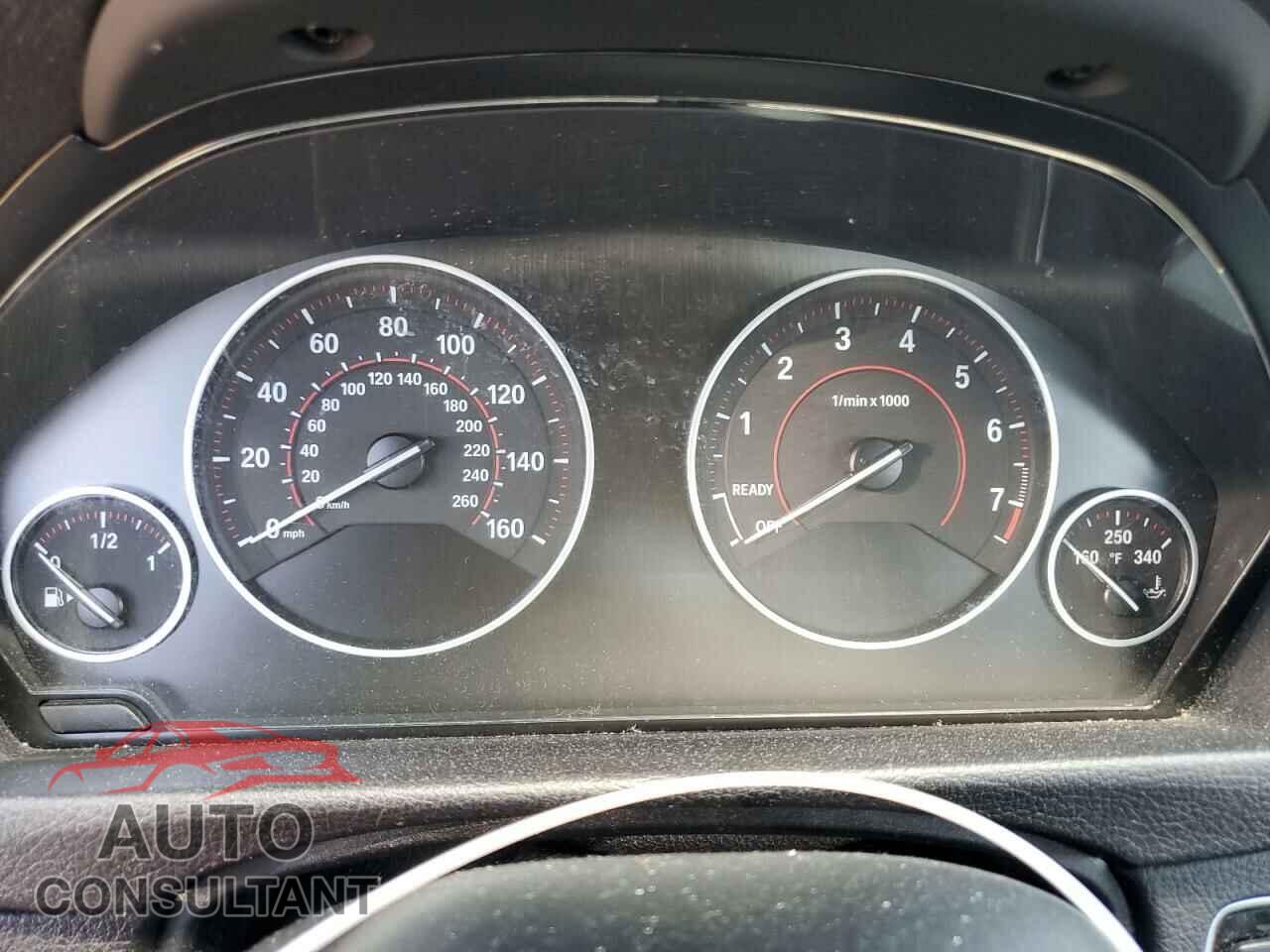 BMW 3 SERIES 2016 - WBA8E3G52GNU02166