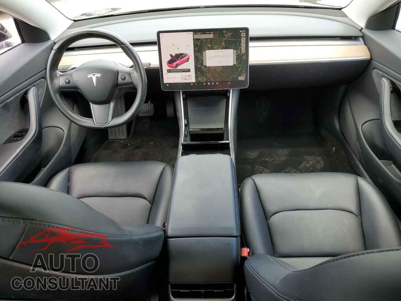 TESLA MODEL 3 2018 - 5YJ3E1EA5JF044293