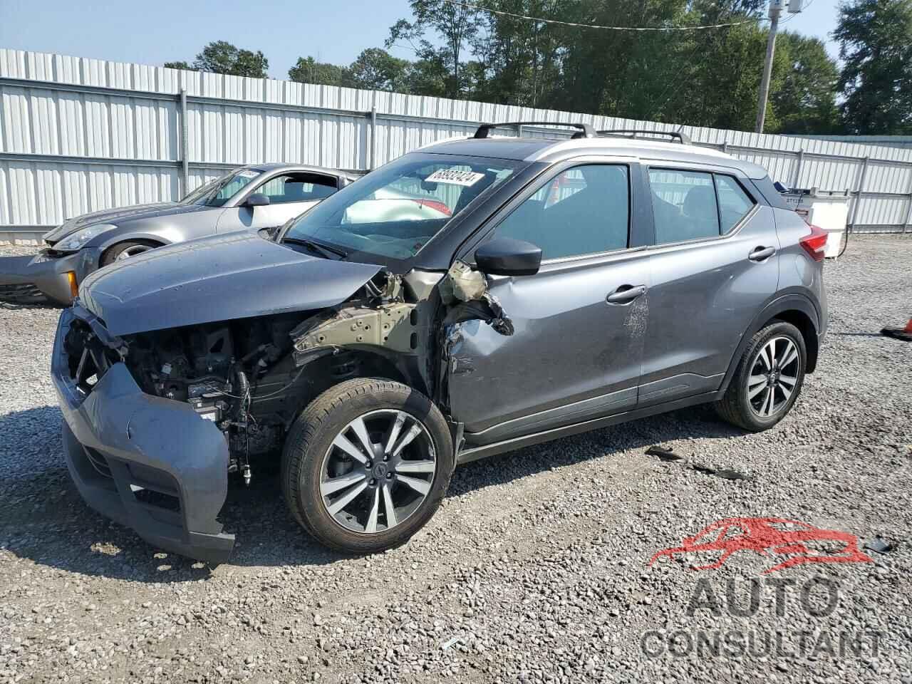 NISSAN KICKS 2018 - 3N1CP5CU5JL541072