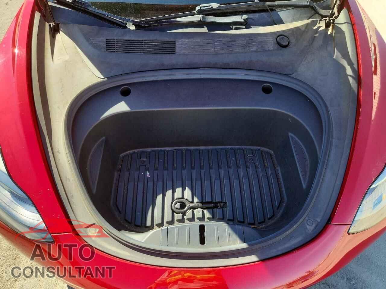 TESLA MODEL 3 2022 - 5YJ3E1EA4NF303880