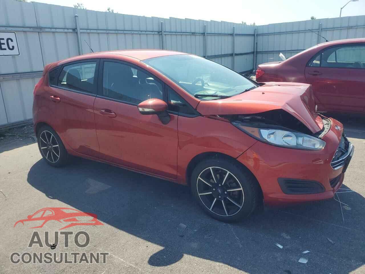 FORD FIESTA 2018 - 3FADP4EJ5JM126638