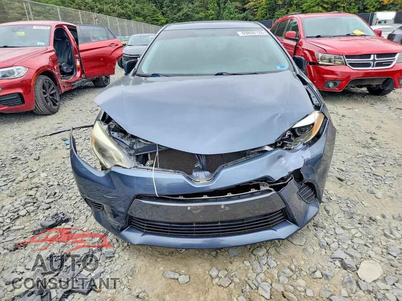 TOYOTA COROLLA 2015 - 2T1BPRHE7FC274237