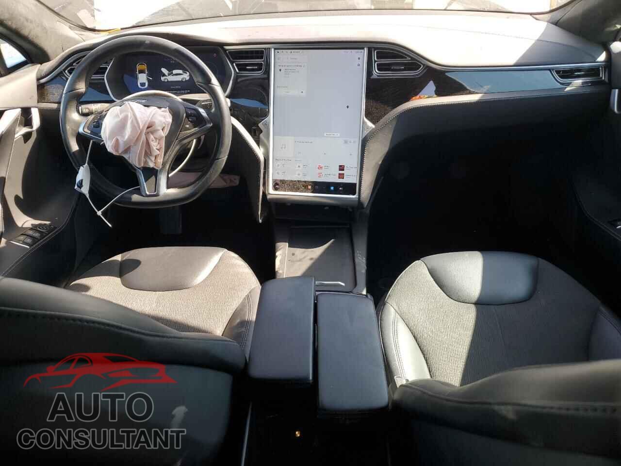 TESLA MODEL S 2016 - 5YJSA1E29GF150044