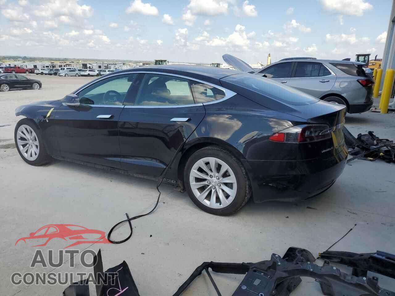 TESLA MODEL S 2017 - 5YJSA1E29HF231563
